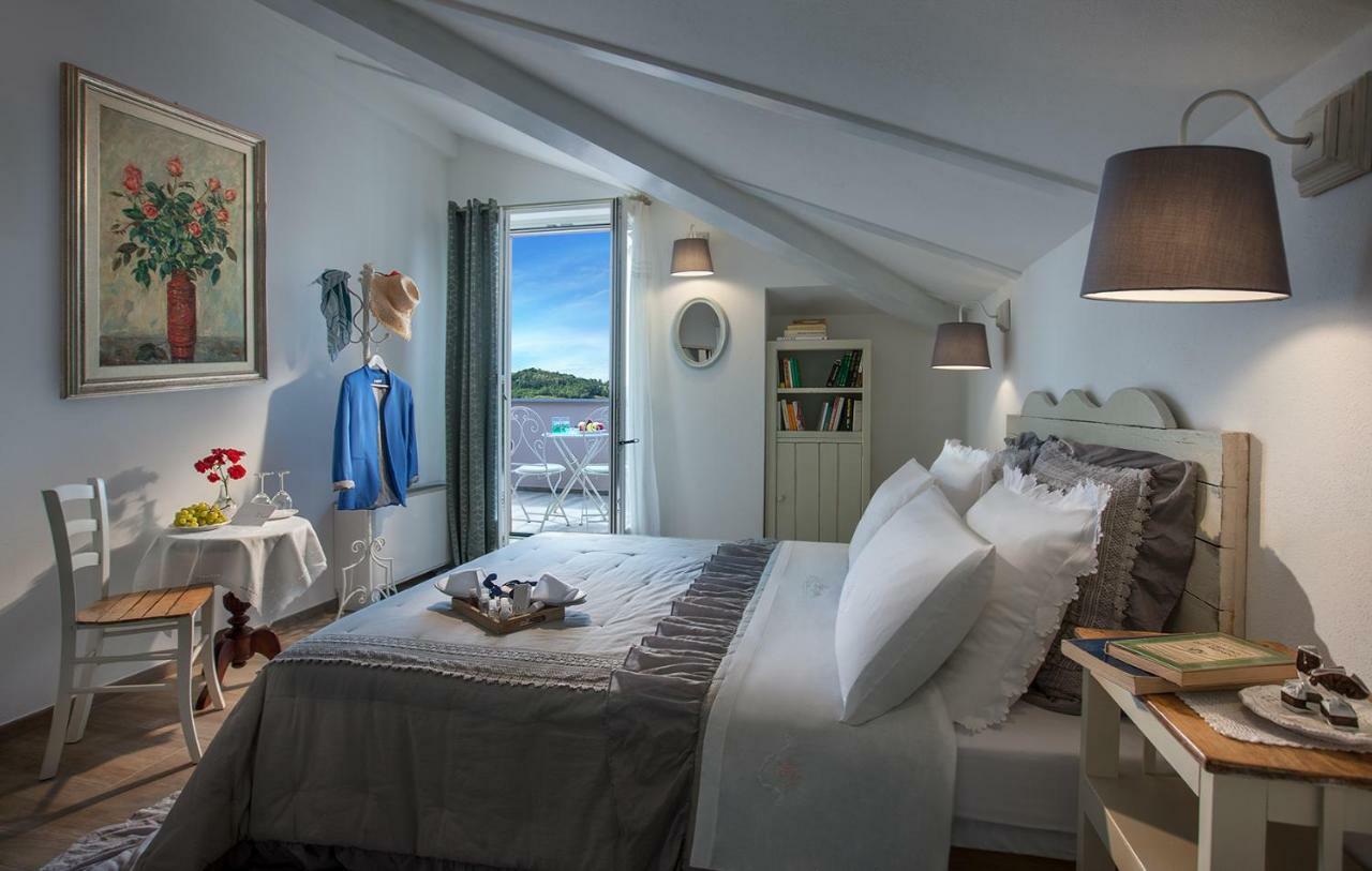 Roncaglia Suite Monticello d'Alba 外观 照片